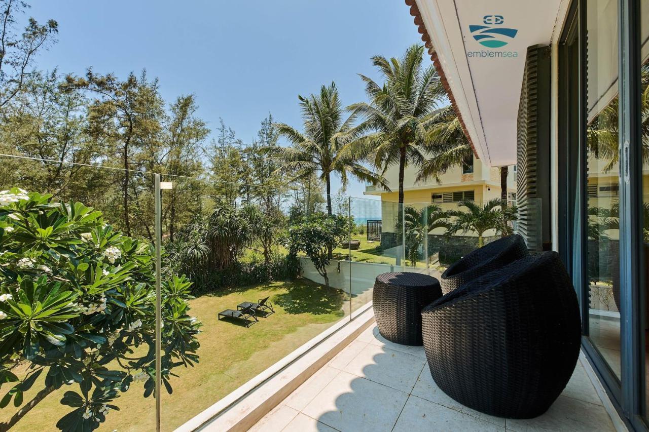 Emblem Sea 4 Bedroom Villas Da Nang Exterior photo